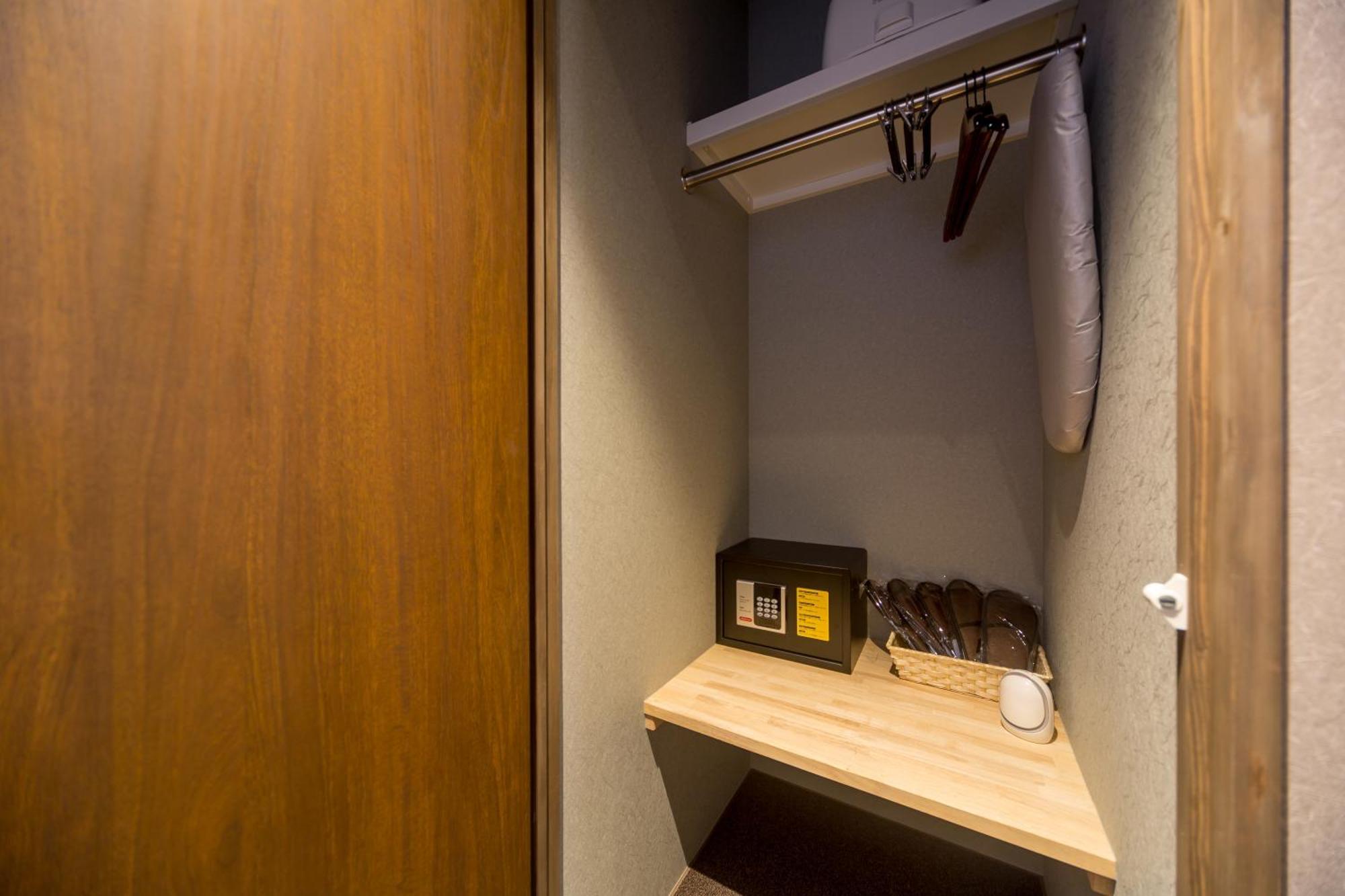 Resi Stay Nishiki Kyoto Bilik gambar